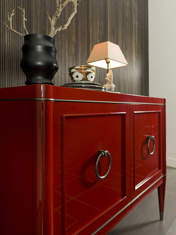 22-mobile-rosso-elegante-stileclassico-sala-design
